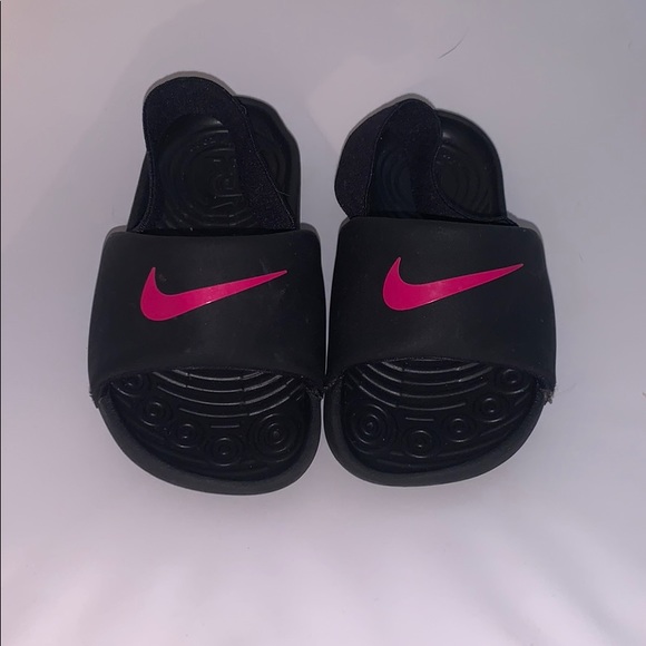 little girl nike slides